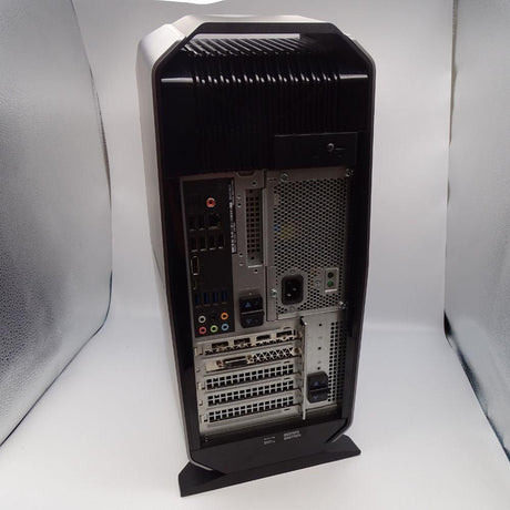 Alienware Aurora R7 Gaming Desktop PC Intel Core i7-8700, 16GB Ram, 2TB + 32GB, GTX 1080, Win 10