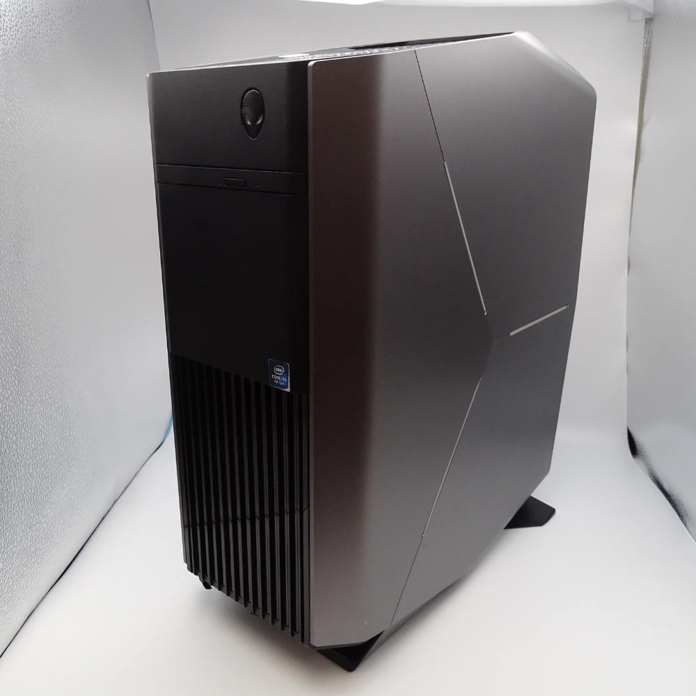 Alienware Aurora R7 Gaming Desktop PC Intel Core i7-8700, 16GB Ram, 2TB + 32GB, GTX 1080, Win 10