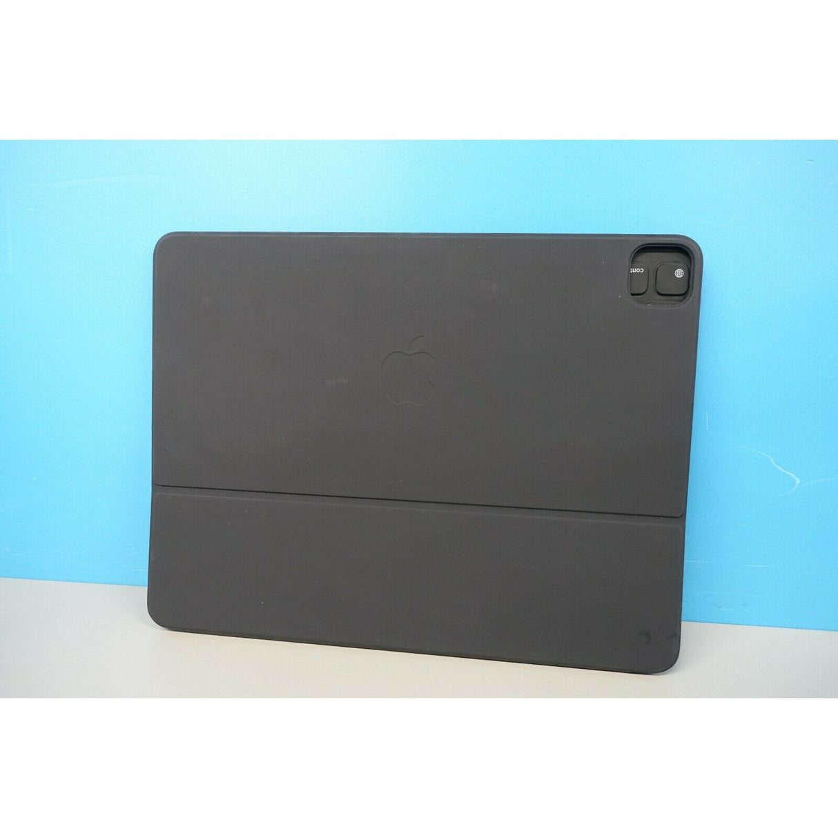 Smart Keyboard Folio for iPad Pro 12.9‑inch (4th generation) - British English