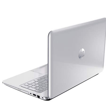 HP Pavilion 15-AB254SA Intel Core i5-6200U 8GB RAM 2TB HDD 15.6" - White