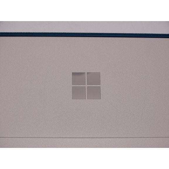 Microsoft Surface Pro 1796, Intel Core i5, 8GB RAM, 256GB SSD, 12.3", Silver - SCRATCHED SCREEN