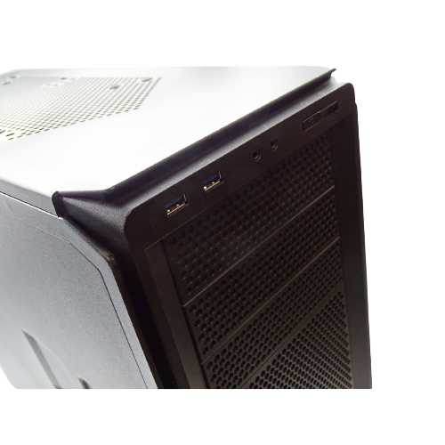 Custom Gaming PC with Corsair PC case, Intel Core i7-6700K, 256GB + 500GB, 16GB RAM, Nvidia GTX 1080 - Black - Refurbished Good