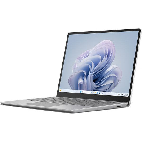 Microsoft Surface Go 3 Intel Core i5-1235U 8GB RAM 256GB SSD 12.4" - Platinum