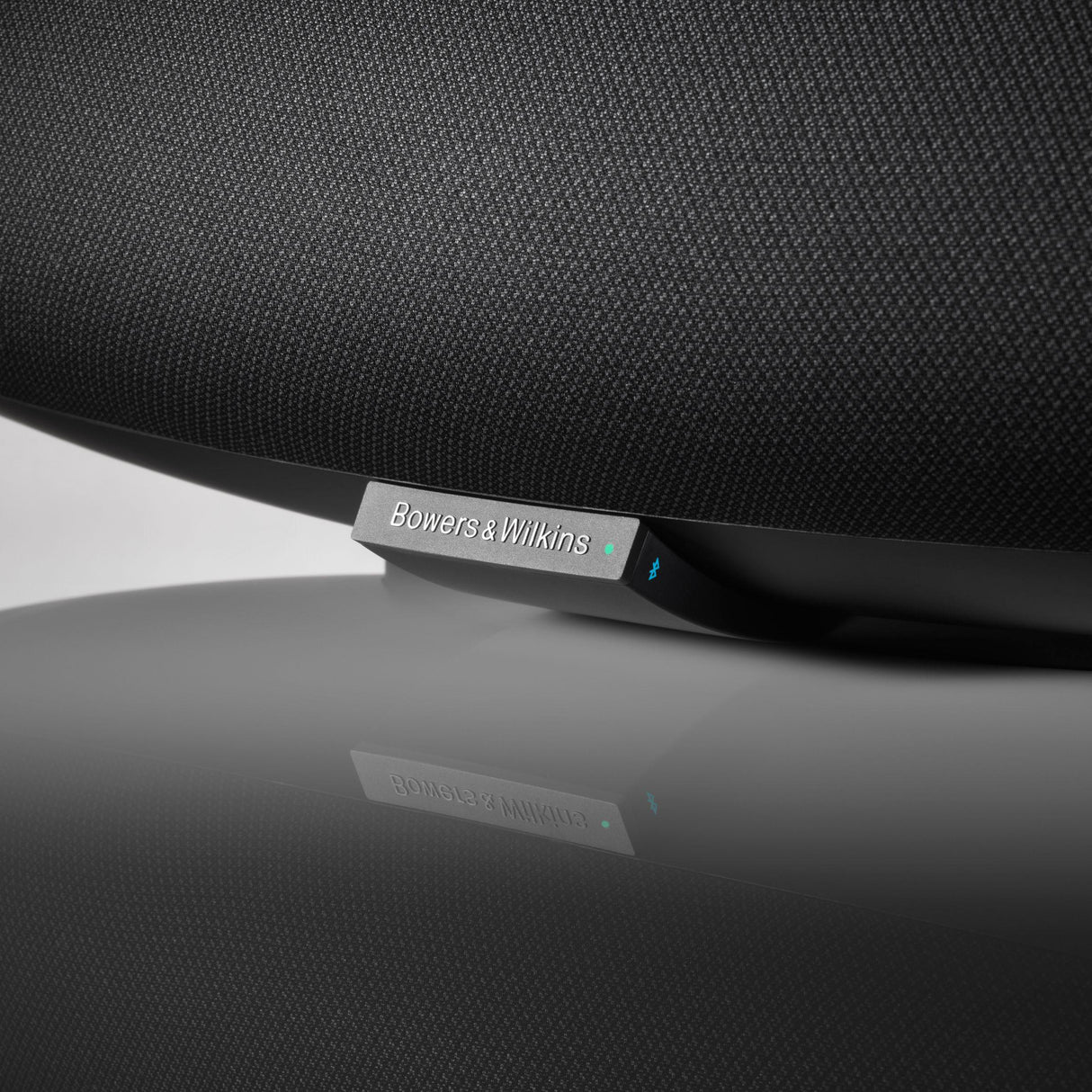 Bowers & Wilkins Zeppelin Wireless Speaker - Black