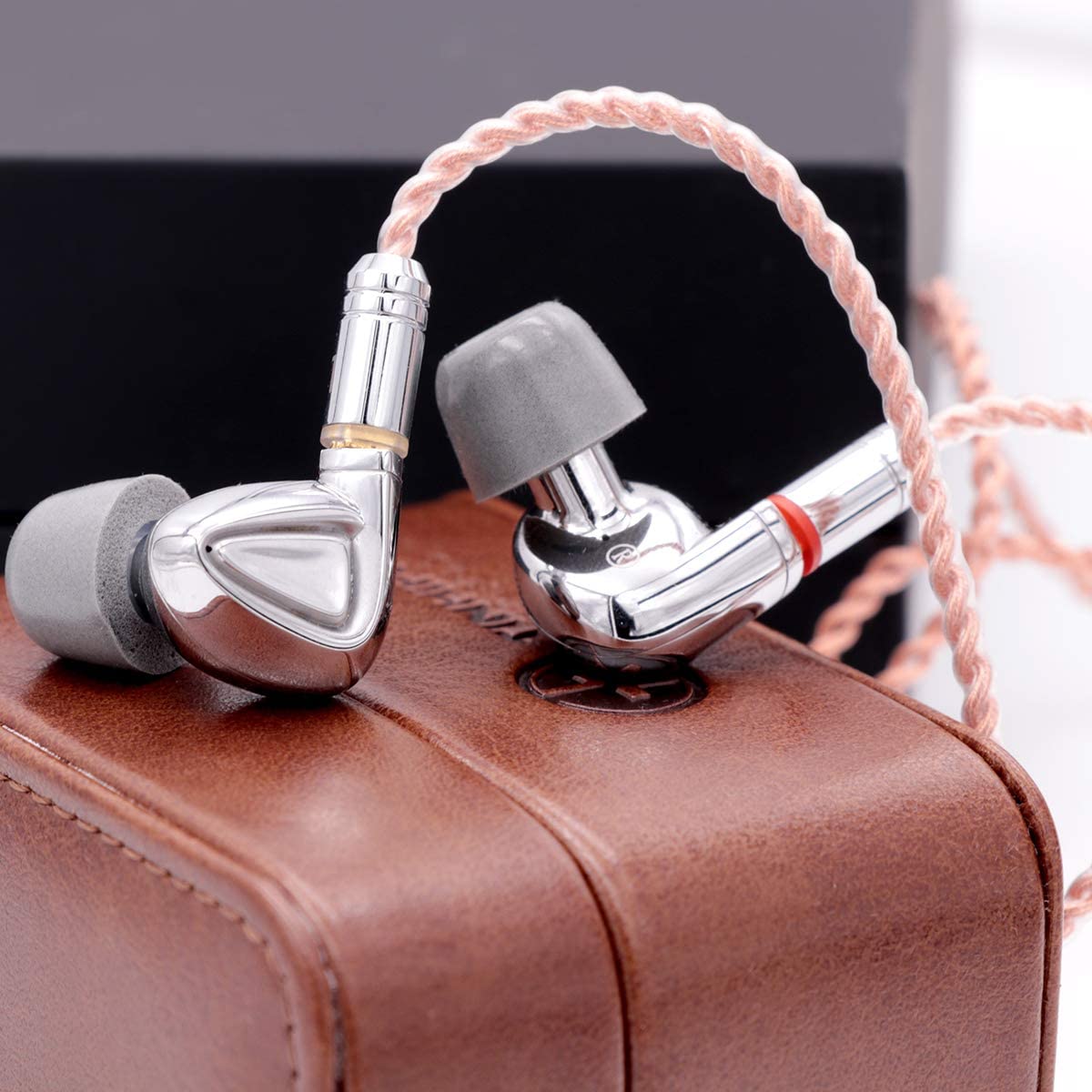 Linsoul Tin HiFi P1 10mm Planar-Diaphragm Driver In-Ear Earphones for Audiophiles Musicians