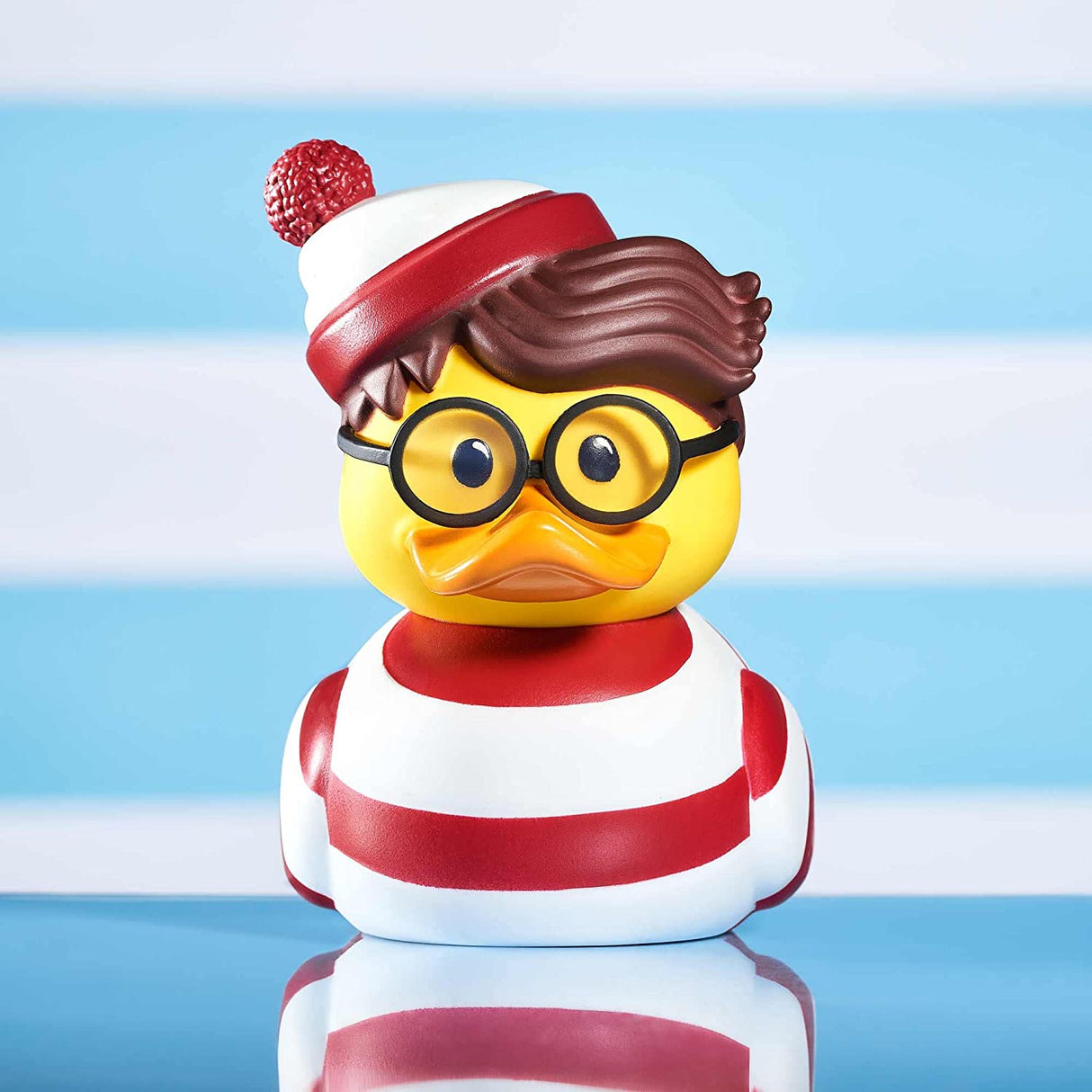 Tubbz Cosplaying Ducks - Where's Wally - Wally