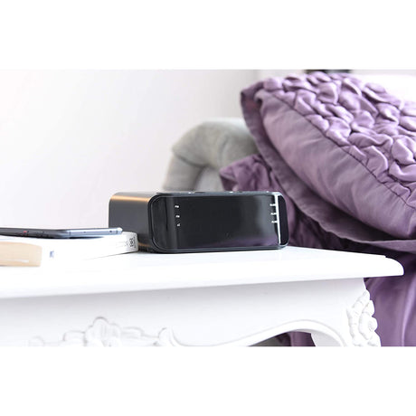 Groov-e GVWC06BK Atlas Alarm Clock Radio with Wireless Charging Pad - Black