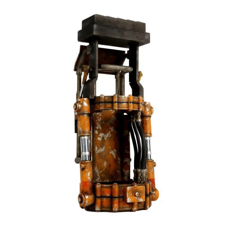 Fallout 1:1 Power Fist Life Size Replica