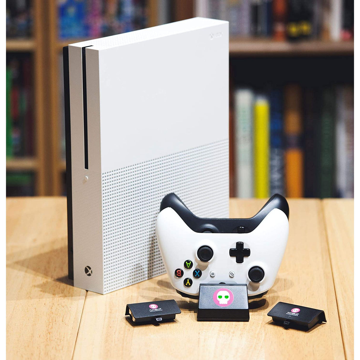 Numskull Xbox One Twin Controller Fast Charge Docking Station With x2 Battery Packs