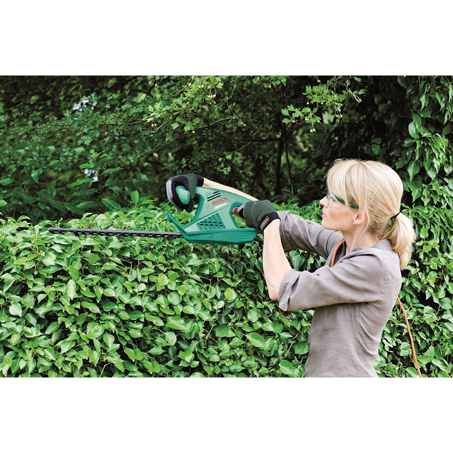 Bosch 0600847A70 AHS 45-16 Electric Hedge Cutter, 450 mm Blade Length, 16 mm Tooth Opening, Green