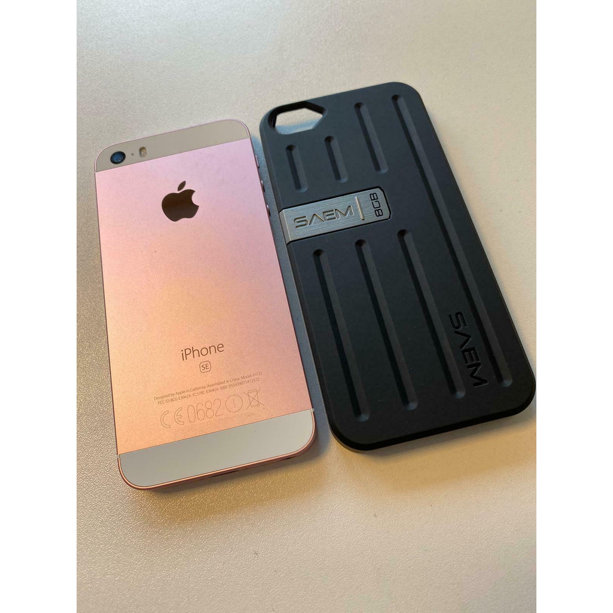 Apple iPhone SE 16GB Rose Gold Unlocked Smartphone (Refurbished, 12M Warranty)