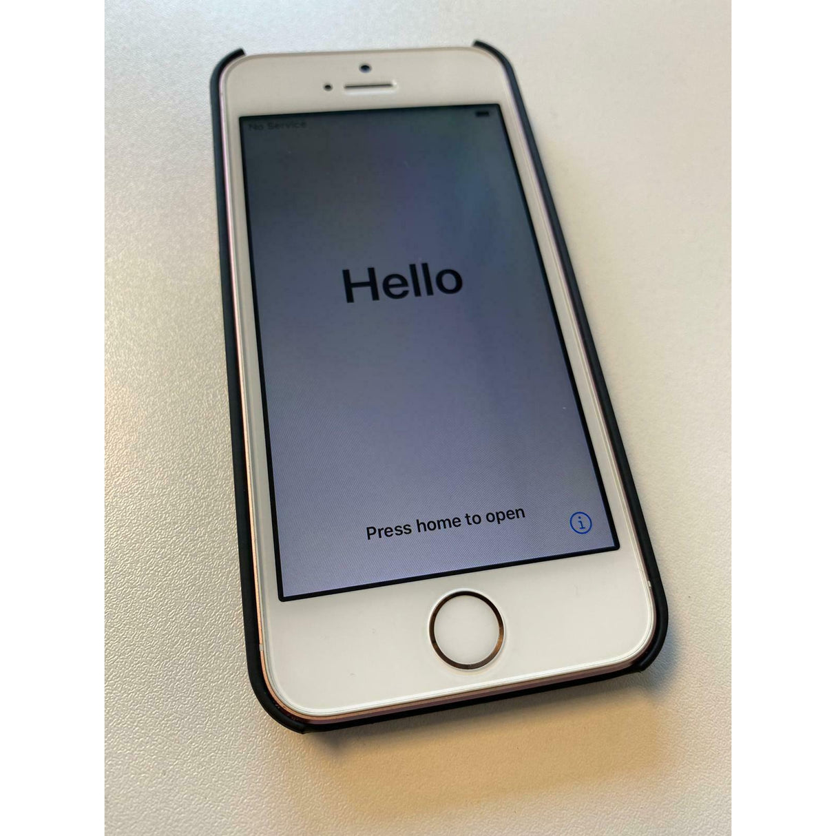 Apple iPhone SE 16GB Rose Gold Unlocked Smartphone (Refurbished, 12M Warranty)