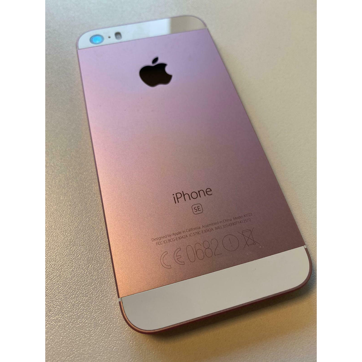 Apple iPhone SE 16GB Rose Gold Unlocked Smartphone (Refurbished, 12M Warranty)