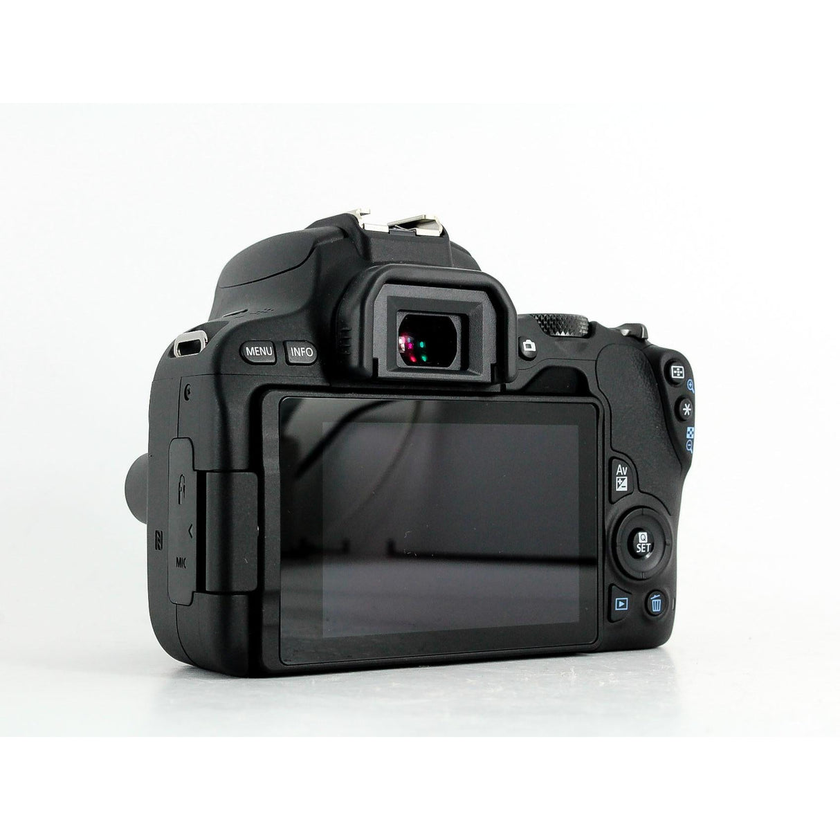 Canon EOS 200D Digital SLR Camera with 3" Vari-angle Touch Screen, Black