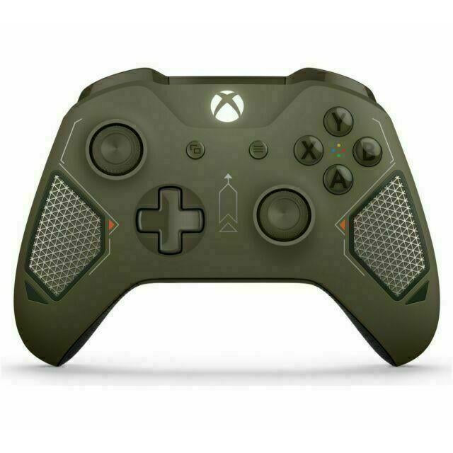 Official Microsoft Xbox One Wireless Controller Xbox One S and 3.5mm Controller - Certified Refurbished