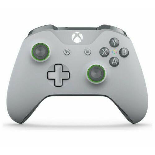 Official Microsoft Xbox One Wireless Controller Xbox One S and 3.5mm Controller - Certified Refurbished