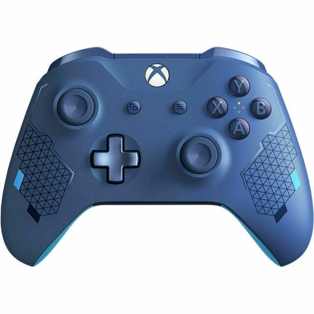 Official Xbox Wireless Controller Bluetooth 3.5mm Jack, Compatible with Xbox One. Xbox Series X and PC